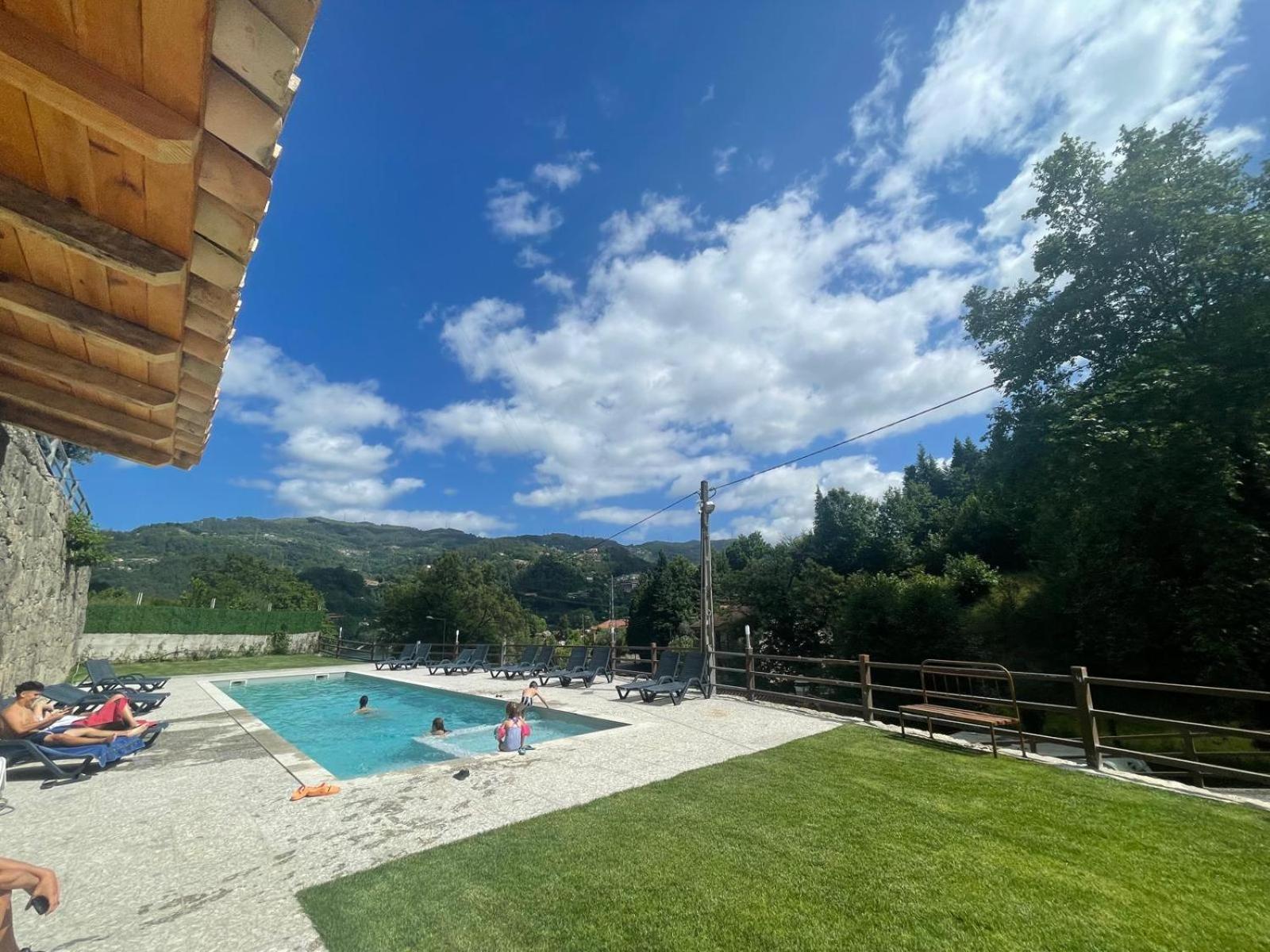 Quinta De Fundoes Geres Luaran gambar